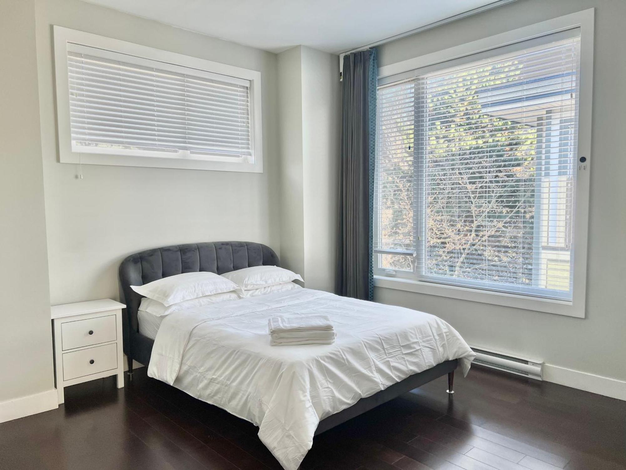 Spacious Home In ריצ'מונד מראה חיצוני תמונה